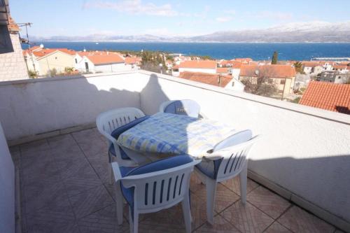 Apartments with a parking space Supetar Brac - 7536 Supetar