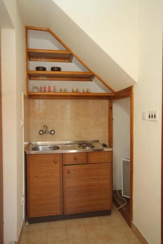  Studio Jelsa 8789a in Jelsa