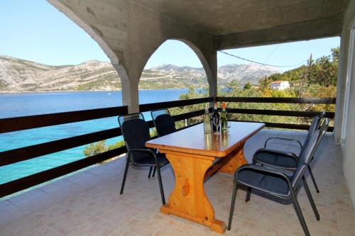  Apartment Kneza 9166a in Pupnat
