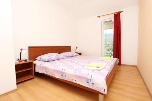 Apartments with a parking space Zuljana, Peljesac - 254