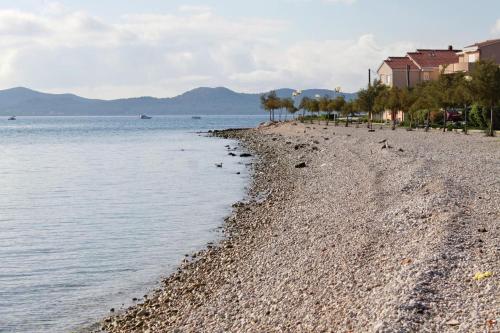 Holiday house with a parking space Zadar - 11744 - image 5