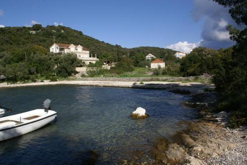 Apartments by the sea Cove Vrbovica bay - Vrbovica (Korcula) - 12057 in Korčula