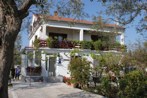 Apartments by the sea Sukosan Zadar - 295 - image 8
