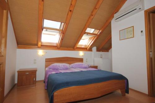  Twin Room Vis 3034g in Vis