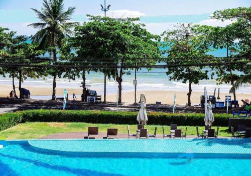 Lumpini Park Beach Top Floor by Strand  - 해변