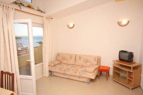 Apartments with a parking space Baska Voda, Makarska - 2709