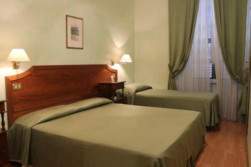 Hotel Fiori - image 5