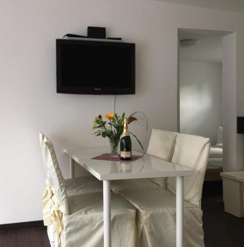 المرافق, Ferienwohnung Felix am See in جوشيمستال