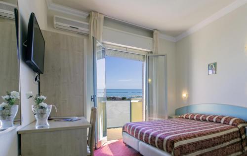 Hotel Silver - image 5
