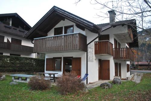  Rendena Ski Apartments, Pinzolo