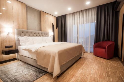 Hotel Platinia - image 8