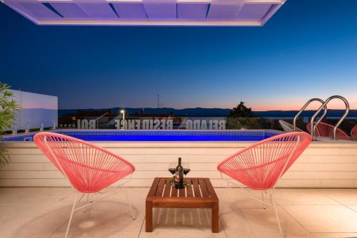 Two-Bedroom Apartment with Private Pool