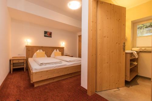 1 king bed