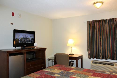 airport inn chattanooga