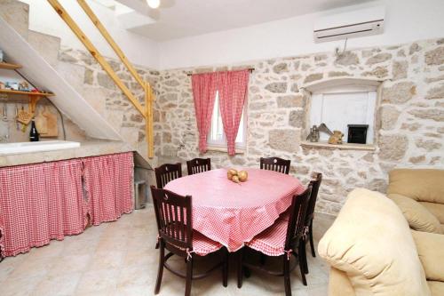 Holiday house with a parking space Lukoran (Ugljan) - 6234 Sestrunj