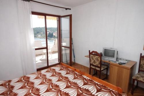  Twin Room Luka 8132b, Pension in Žman