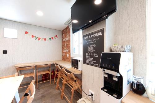 صالة مشتركة/ منطقة التلفزيون, K-Grand Hotel Seoul in Seoul Station