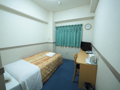 Business Hotel Legato Stop at Business Hotel Legato to discover the wonders of Tokyo. Offering a variety of facilities and services, the hotel provides all you need for a good nights sleep. Free Wi-Fi in all rooms, fax ma