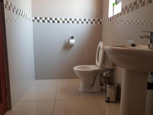 Ekuthuleni Guest house vosloorus
