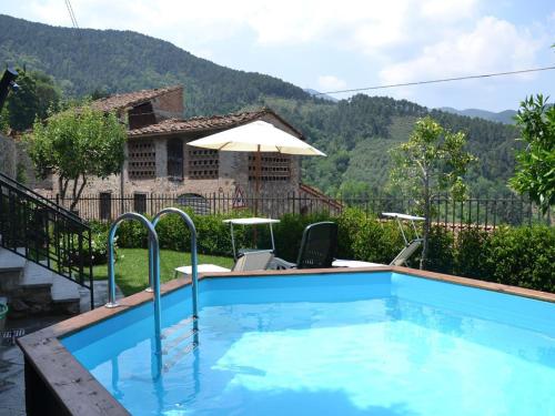  Fabulous Holiday Home in Capannori with Pool, Pension in Castelvecchio