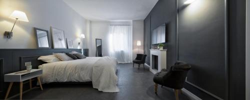 Suite Vogue Visconti - Apartment - Voghera