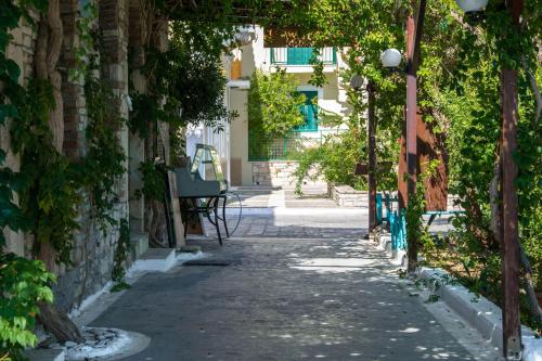 Hotel Tarsanas – Pythagorion, WY