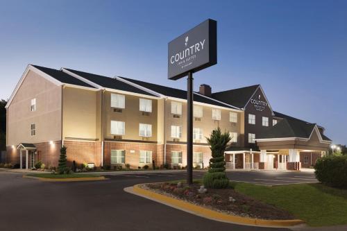 Country Inn & Suites by Radisson, Washington, D.C. East - Capitol Heights, MD