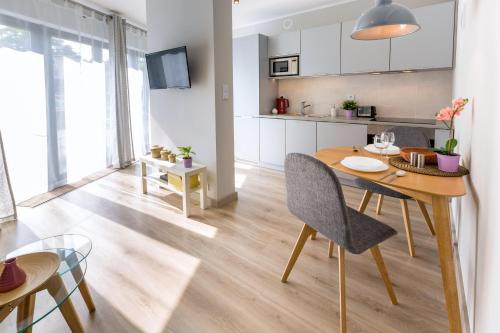 Wawel Cracow Old City Apartments - Friendhouse Apartments - image 2