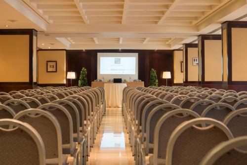 Hotel Andalucía Center - main image