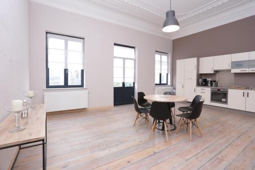 Parlamentarium apartment, Брюссель (фото 4)