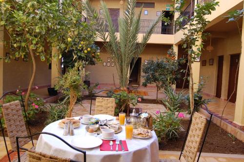 Iekārtas, Auberge Amellagou in Amellago