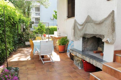  Apartment Vantacici 5386a, Ferienwohnung in Malinska