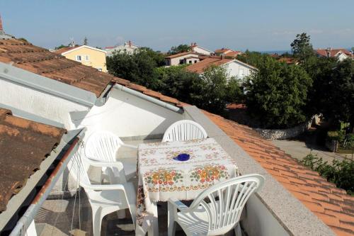  Apartment Vantacici 5386d, Ferienwohnung in Malinska