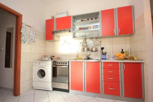 Apartments with WiFi Split - 7586, Split (photo 8)