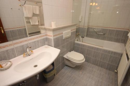 Rooms by the sea Rabac, Labin - 3016, Rabac (fotografie 10)