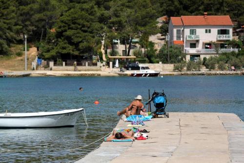  Apartment Pasman 8214b in Pašman