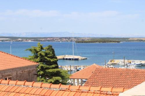 Apartments by the sea Tkon Pasman - 8227