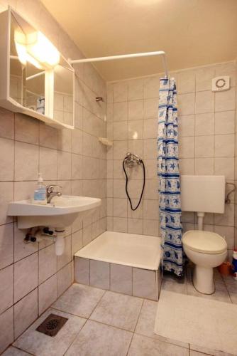Apartments by the sea Lun, Pag - 9395, Лун (фото 9)
