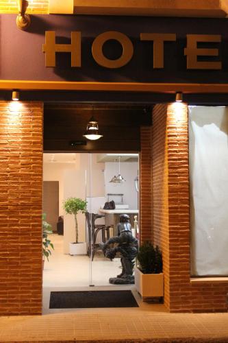 호텔 토랄 - 출입구