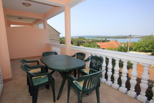  Apartment Kraj 331a in Tkon