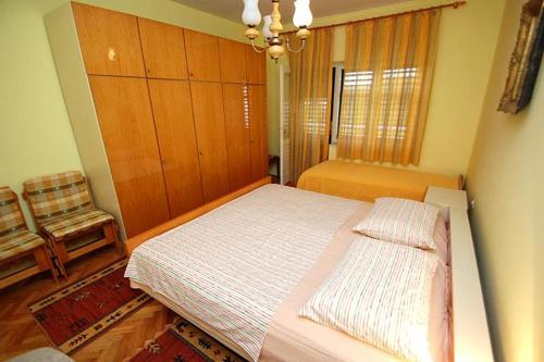 Apartments and rooms by the sea Zaostrog, Makarska - 2661