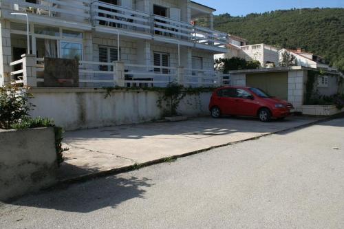 Apartments with a parking space Zrnovska Banja Korcula - 4426 - image 11
