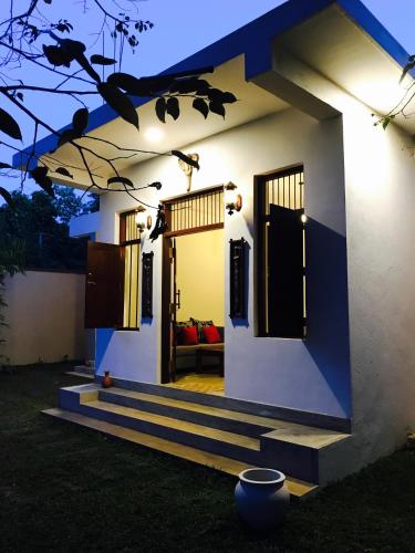 A szálláshely kívülről, Villa Tambaka in Anuradhapura