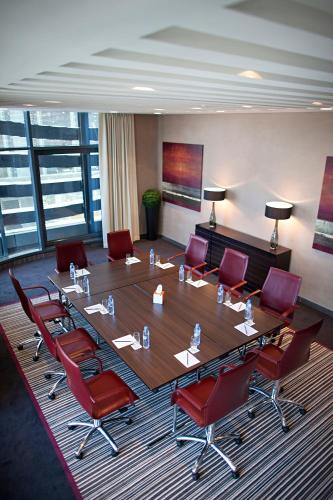 Centro Capital Centre by Rotana - Business center