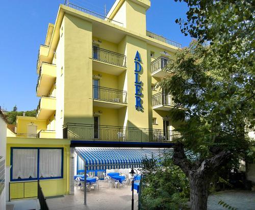 Hotel Adler, Riccione bei Sassofeltrio