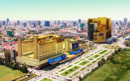 Hotelli välisilme, NagaWorld Hotel & Entertainment Complex in Phnom Penh