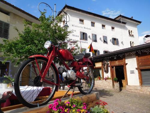 Historic Hotel Ristorante La Stua