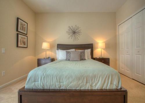 Emerald Isle- Three Bedroom Townhome Orlando (FL)
