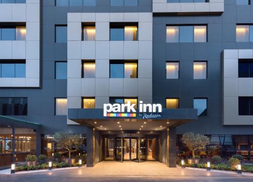 Entrance, Park Inn by Radisson Istanbul Atasehir in Umraniye