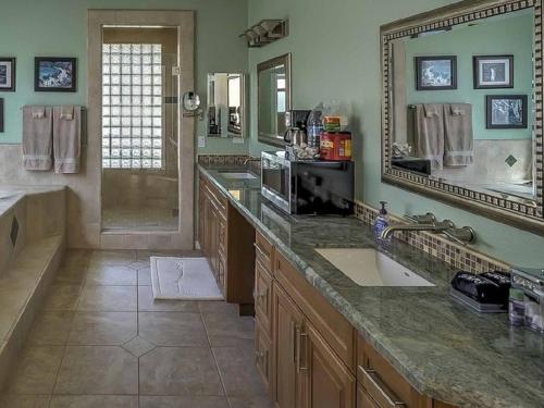 Sweet Wildomar Retreat - image 5